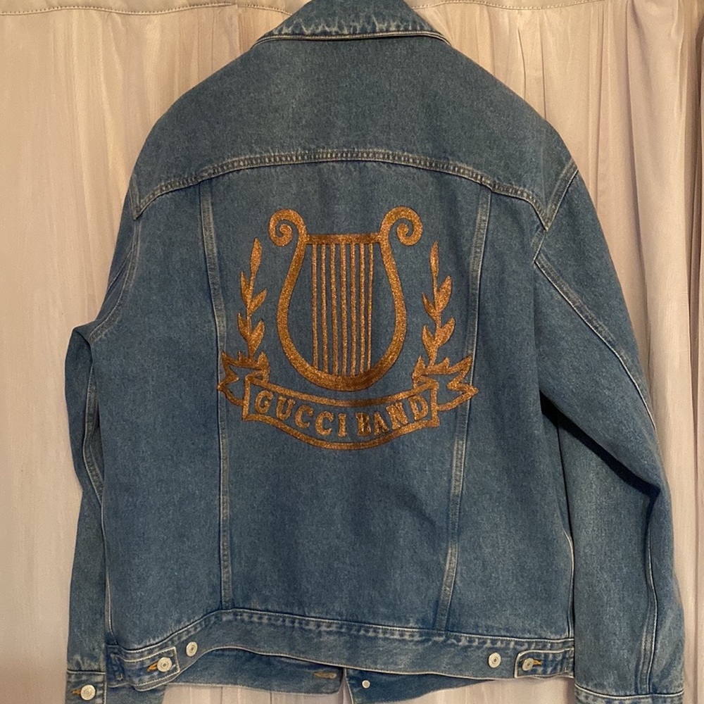 NWT Gucci denim jacket Size M/L plaid lining inside pocket  w/ button